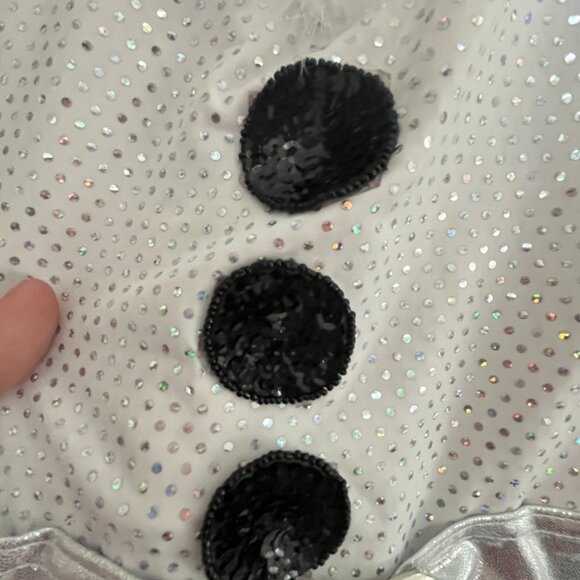 DO YOU WANT TO BUILD A SNOWMAN? - Picture 3 of 7